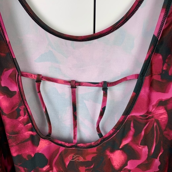 Calia LARGE Black Red Rose Print Tank Top Strappy Back - Picture 2 of 6